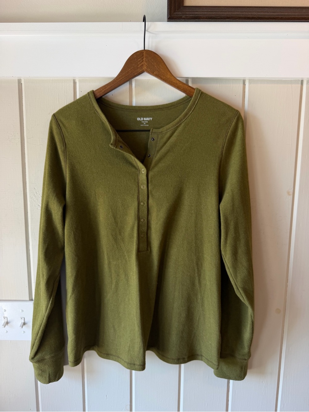 NWOT Old Navy Olive Green Long Sleeve Henley Pullover Shirt, Size 2X